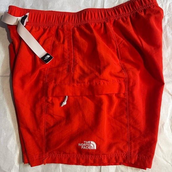 The North Face Men's Bold Red Athletic Shorts - Picture 9 of 9